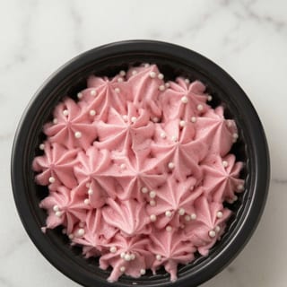 Strawberry cup cake 1 cup