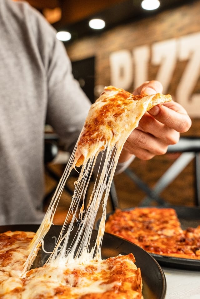 Pizza Combo.