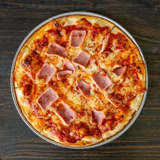 Ham Pizza